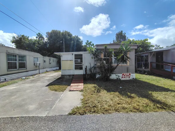 920 Boardwalk Ln, Cocoa, FL