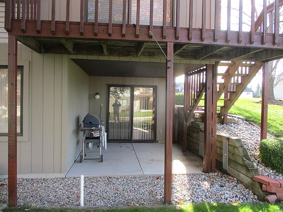 4th image of 142 Parkside Dr