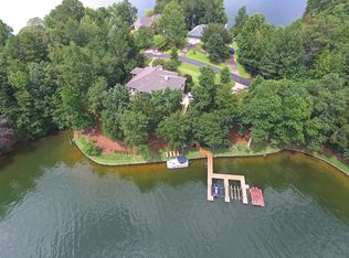463 Mountain Laurel Dr, Jacksons Gap, AL 36861
