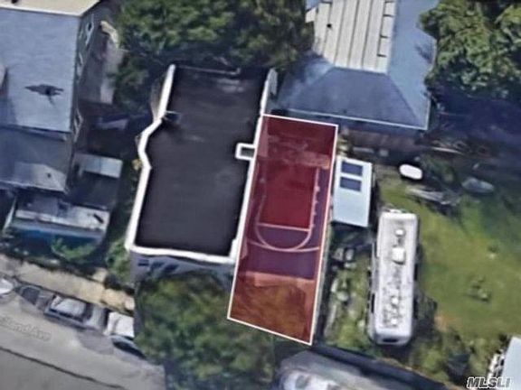 5th image of 9111 Holland Ave
