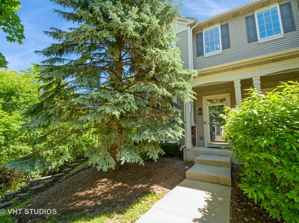 28770 W Pondview Dr, Lakemoor, IL 60051