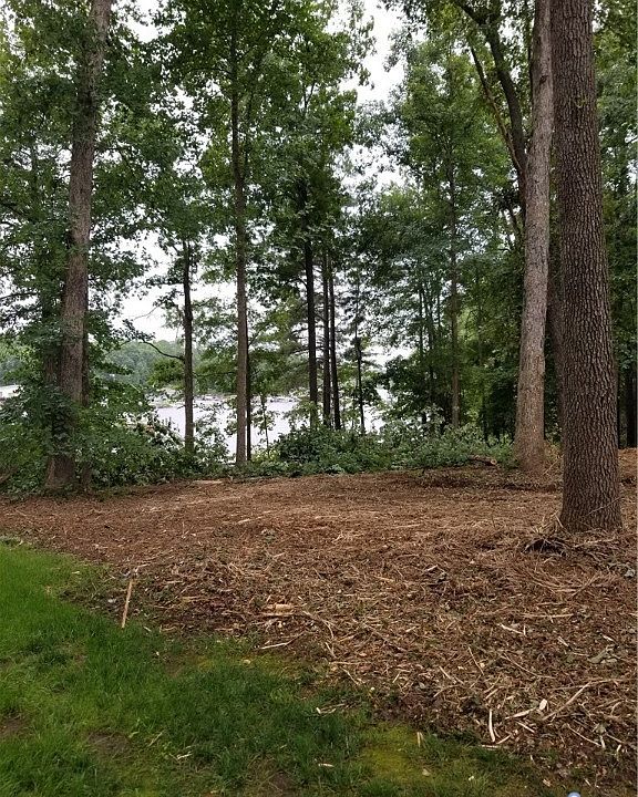 1st image of 20001 Chesdin Harbor Dr #12