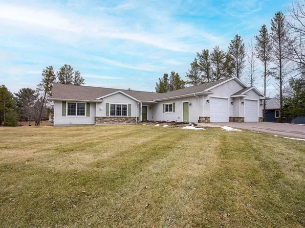 1631 Valley Dr, Wisconsin Dells, WI 53965