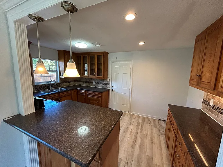 1531 Maple Dr — Photo 18
