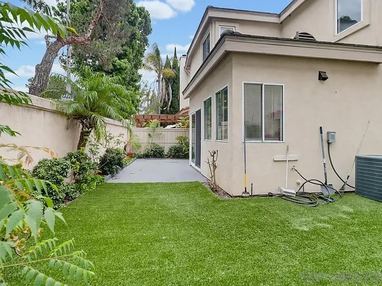 1103 Pacific Grove Loop — Photo 44