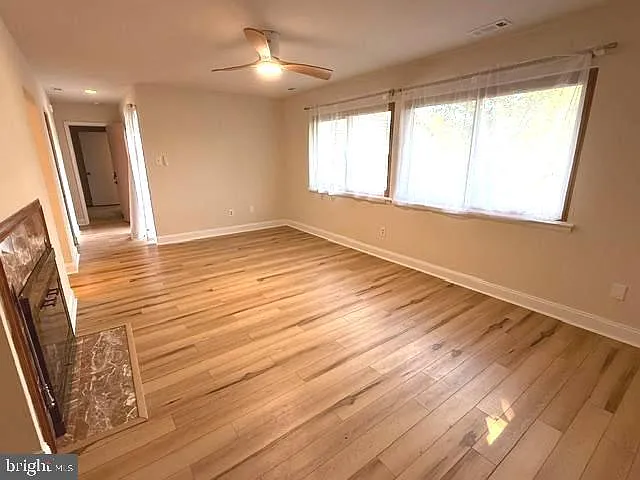 30 E Bluebell Ln — Photo 5