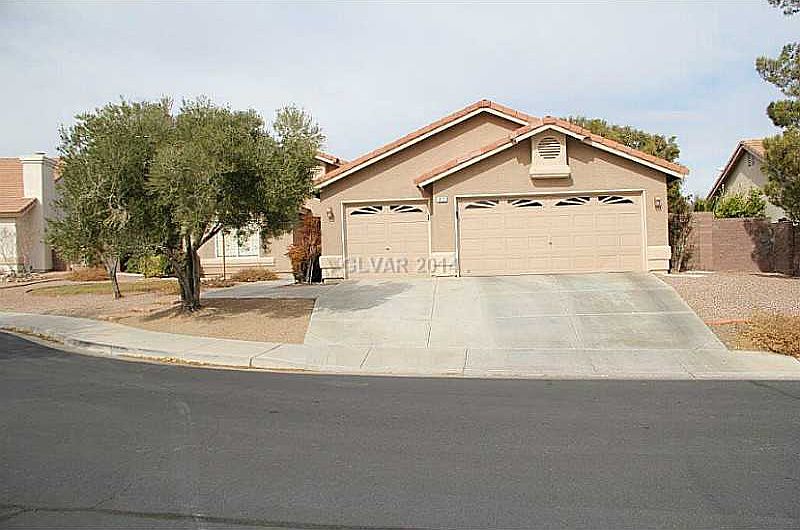 1st image of 912 Wild West Dr