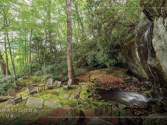 5th image of 132 Bent Tree Lane