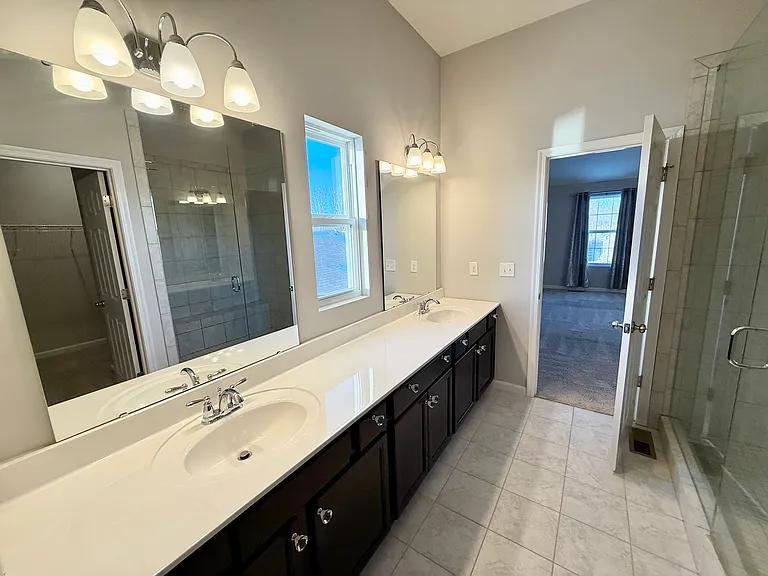 4385 Legacy Greens Dr — Photo 37