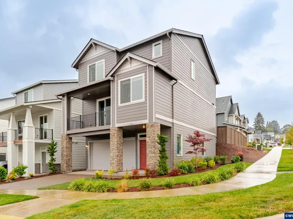 3246 Butte Dr, Forest Grove, OR 97116