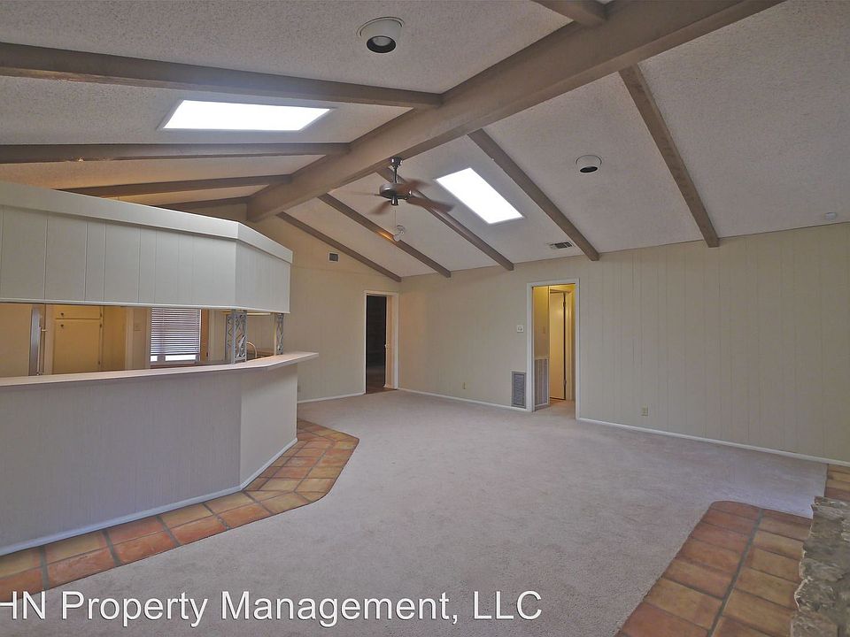 1st image of 5935 Forest Knoll St