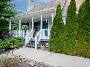 3 Winfield Way, Ledyard, CT 06339