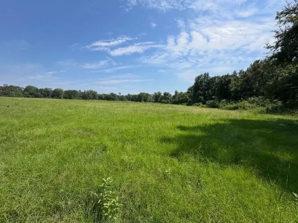 1610 Mum Rd, Broken Bow, OK 74728