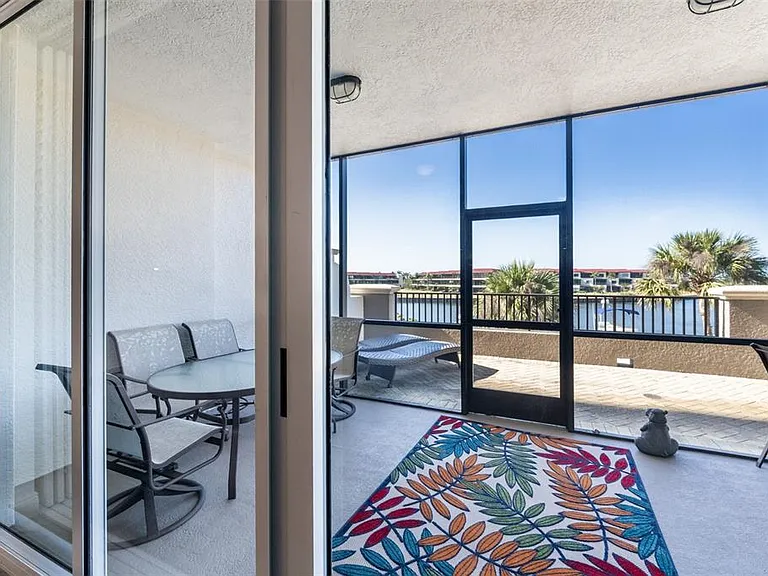 3313 Sunset Key Cir #104 — Photo 23