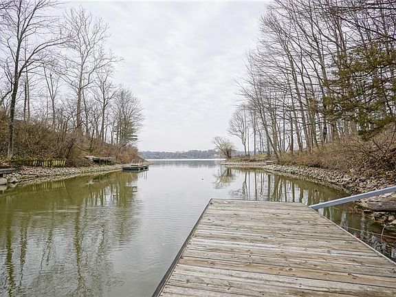 5th image of 7833 Traders Cove Ln