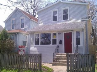 2010 Wesley Ave, Evanston, IL 60201