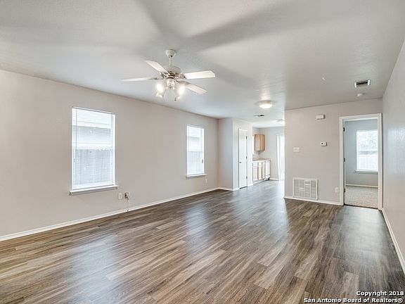 3rd image of 3720 Farallon Isle
