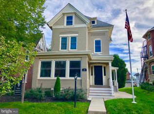 24 E 2nd St, Media, PA 19063
