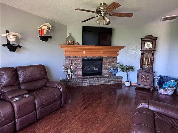 4th image of 272370 Nabor Rd