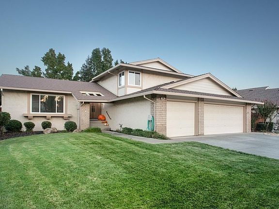 3rd image of 649 Tiburon Ln