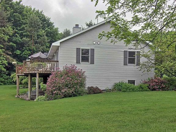 2nd image of 1634 Moonrise Ct