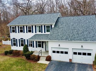 1013 Suffolk Dr, La Plata, MD 20646