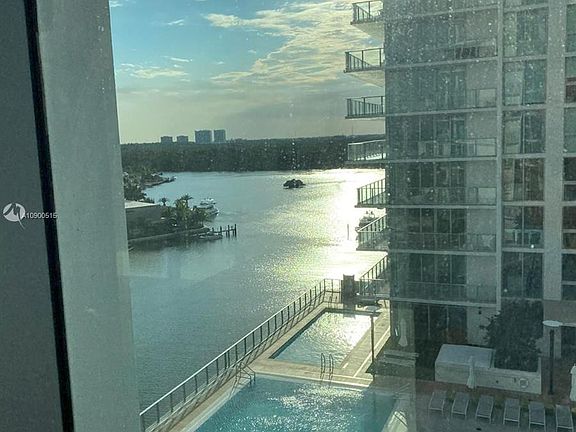 5th image of 300 Sunny Isles Blvd #4-908