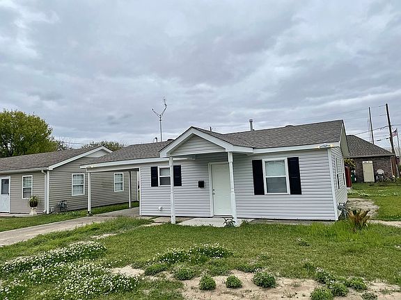 2nd image of 641 Marino Dr