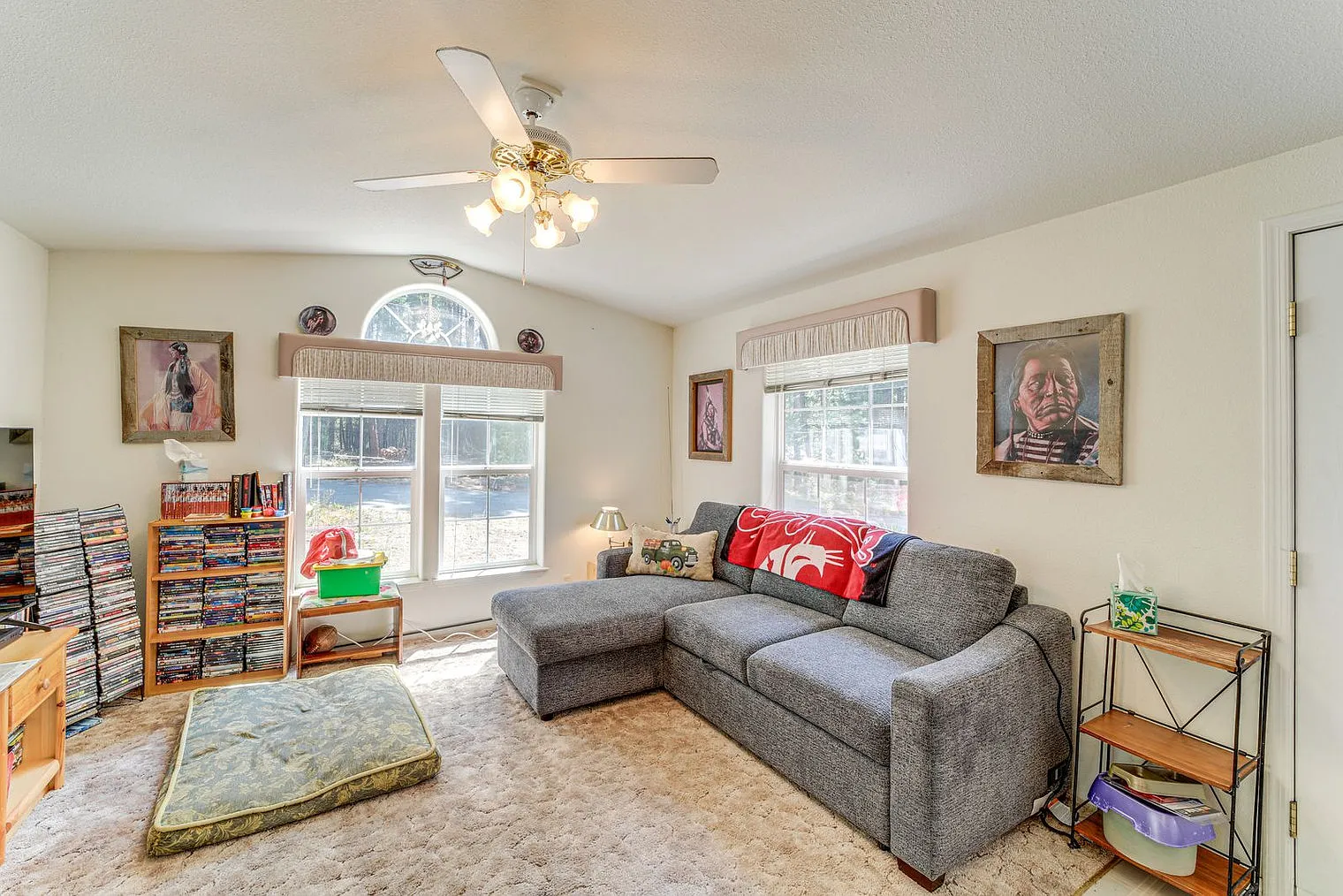 1 bed, 1.0 bath, 613 sqft, $2,483 — Photo 2