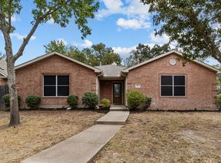 2113 Leslie St, Denton, TX 76205