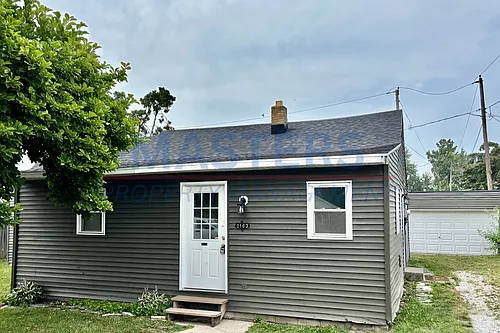 2163 Hoops Dr Photo 1