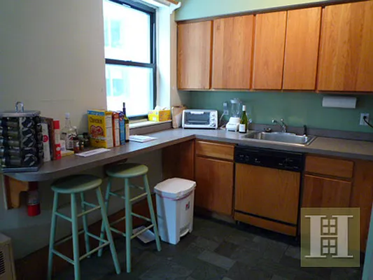 Rented by Halstead Real Estate | media 8