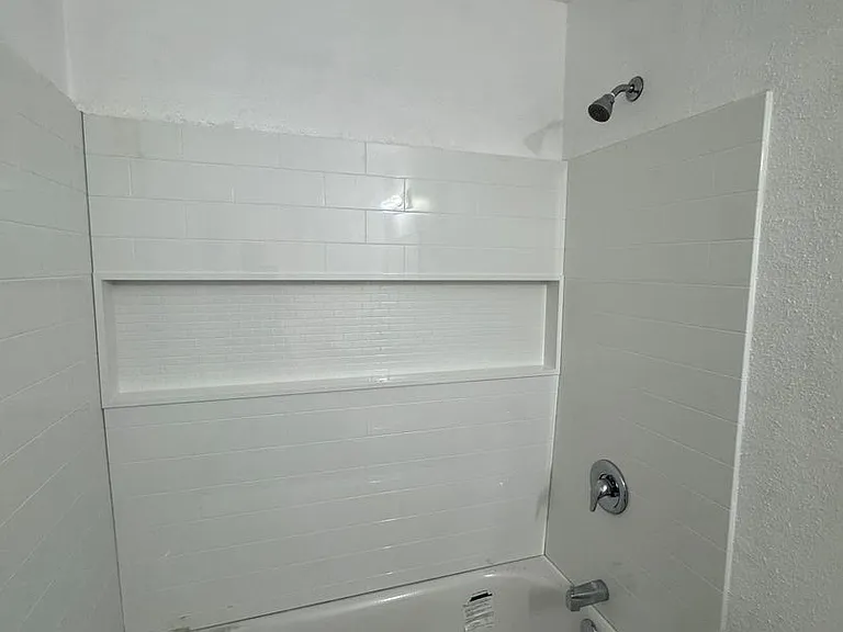 304 Vassar Dr SE — Photo 11