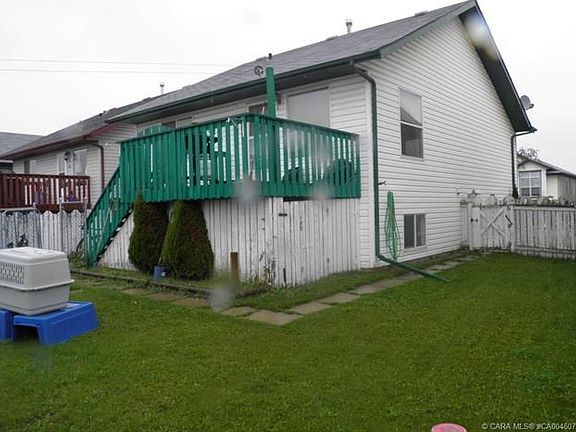 4th image of 190 NE Kerr Close