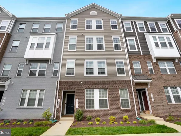 10538 Sally Ride Ln, Lanham, MD 20706