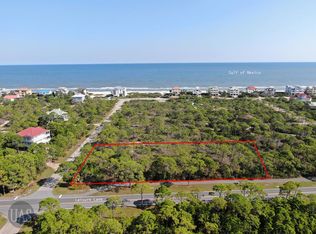 1756 Kumquat Ct, Eastpoint, FL 32328