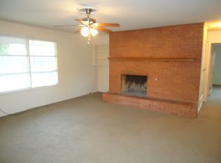 2412 33rd St APT B, Lubbock, TX 79411