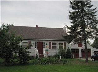 156 Pleasant Hill Rd, Hollis Center, ME 04042