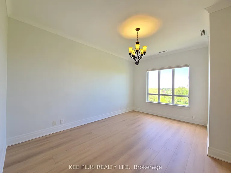 35 Baker Hill Blvd #Penthouse 9 — Photo 4