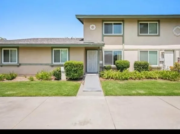 4694 Madrid Way, Huntington Beach, CA 92649