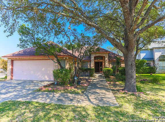 3rd image of 13910 Foothills Court St