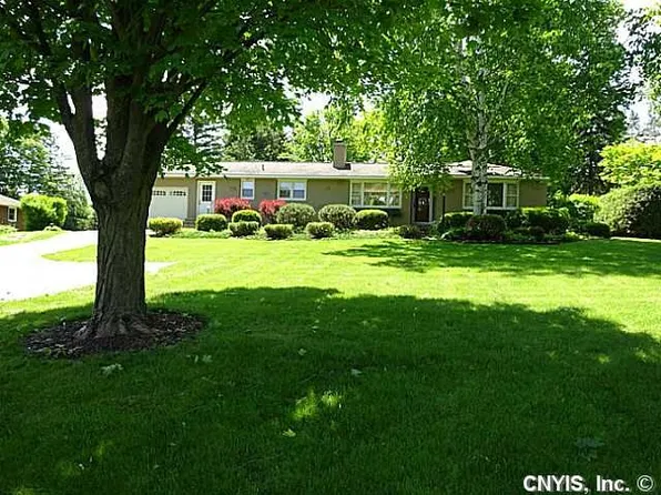 6062 Sewickley Dr, Jamesville, NY 13078