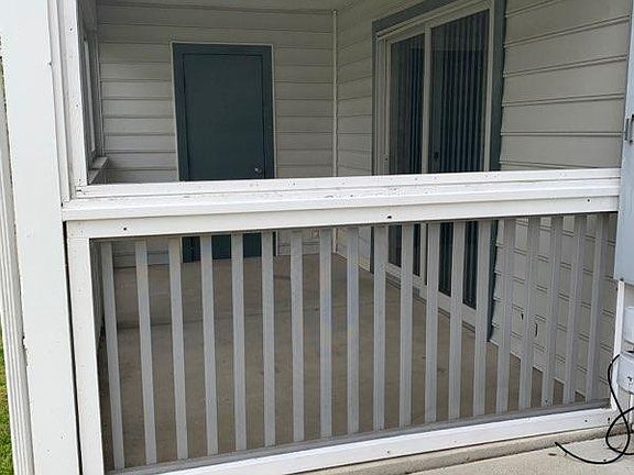 3rd image of 38920 Upland Ct Unit 4