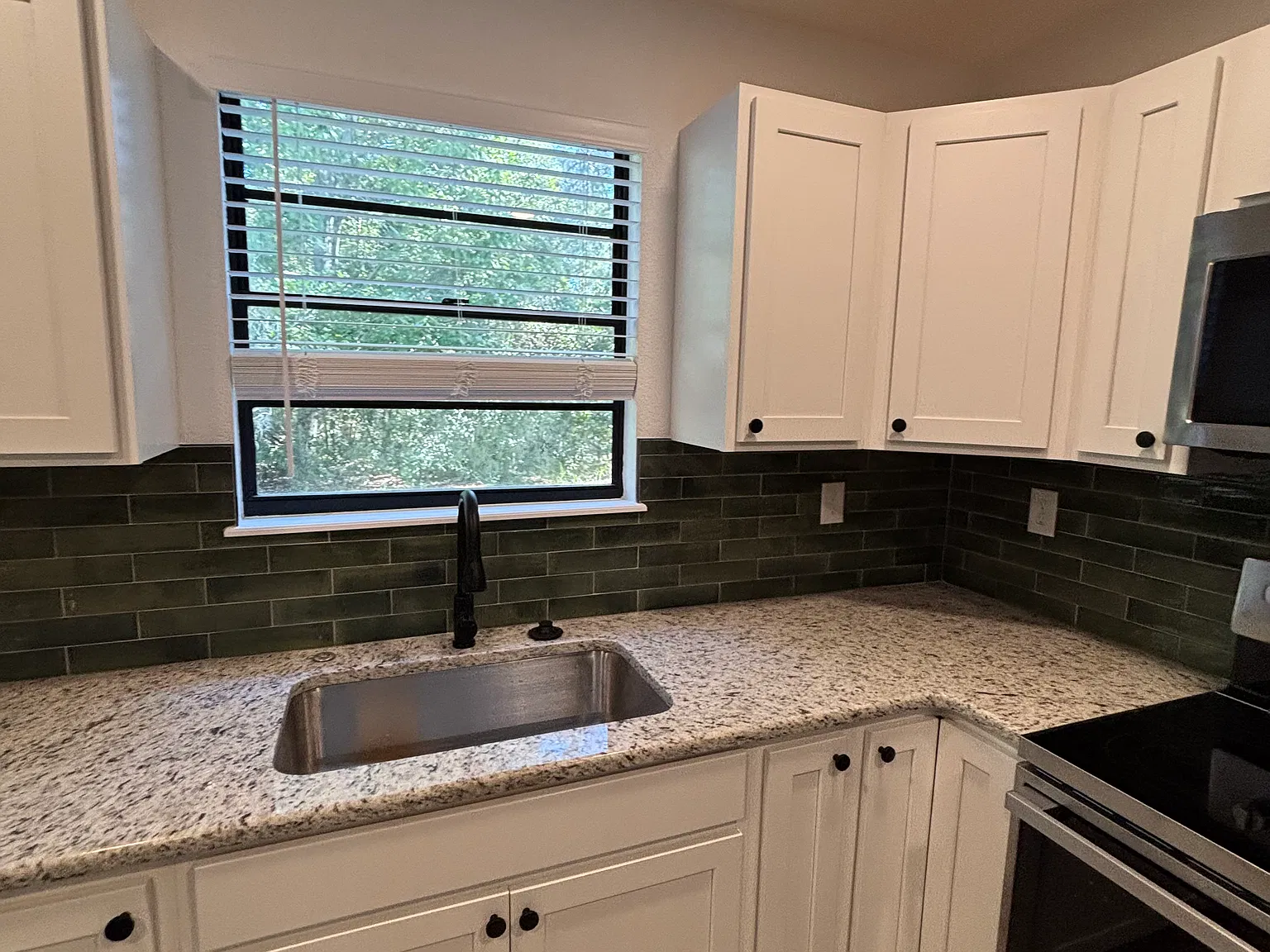 10343 Hemlock St — Photo 3