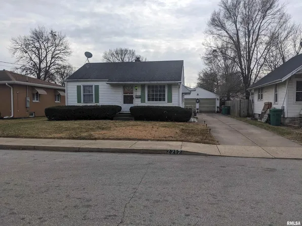 2212 Callender St, Peoria, IL 61604