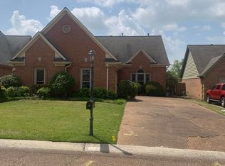 823 Fairway Trl, Hernando, MS 38632