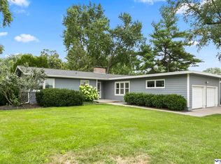 9351 Walnut St, Omaha, NE 68124