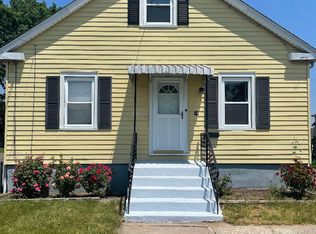 14 Layton St, West Hartford, CT 06110