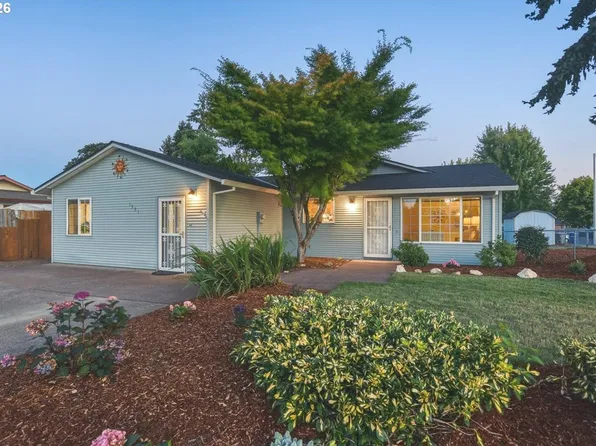 1531 S Dogwood St, Cornelius, OR 97113
