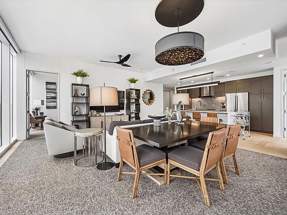 4th image of 301 West Ave Unit 1004